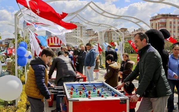 23 Nisan Maltepe’de Coşkuyla Kutlandı