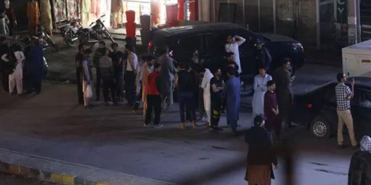 Afganistan’da 6.5 büyüklüğünde deprem! Ölü ve yaralılar var