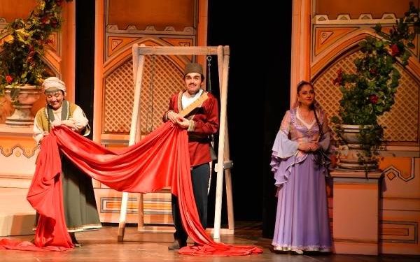 Arşın Mal Alan’ Opereti Prömiyerle Geldi