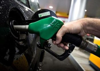 Bu gece yarısından itibaren motorine 81 kuruş zam gelmesi bekleniyor