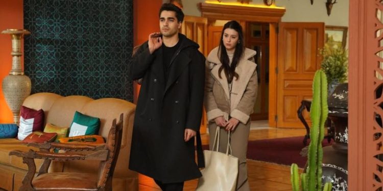 Buçe Buse Kahraman, Yalı Çapkını’ndaki rolünden dolayı linç ediliyor! Menajeri “Metres” yorumlarına ateş püskürdü