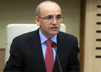 Erdoğan’la görüşen Mehmet Şimşek, sessizliğini bozdu: Yurt dışındaki işlerim nedeniyle aktif siyasete girmeyi düşünmüyorum