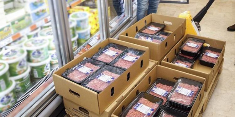 Et ve Süt Kurumu, Tarım Kredi Marketleri’nde piyasanın yarı fiyatına kıyma ve kuşbaşı satmaya başladı