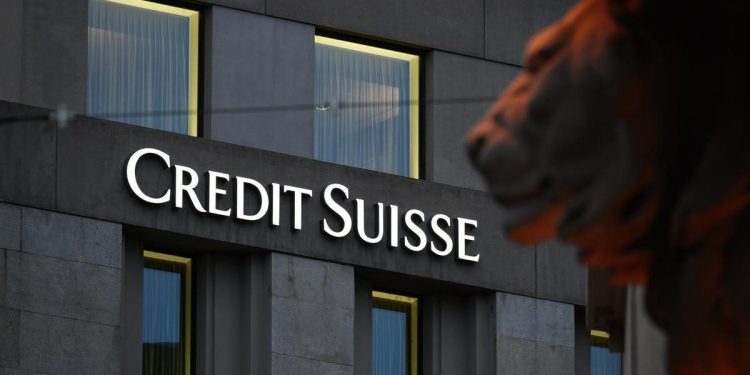 İflasın eşiğindeki Credit Suisse satıldı! Yeni sahibi UBS oldu