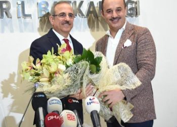 İzmir’de AK Parti İl Başkanı Sürekli Göreve Başladı