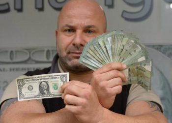 Lübnan lirasından dolar karşısında rekor çöküş: 1 dolar 140 bin Lübnan lirası oldu