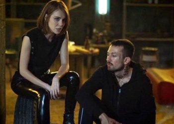 Ünlü Oyuncu Efecan Şenolsun’a Cinsel Saldırı Suçundan 17 Yıl Hapis Cezası İstemiyle Dava Açıldı