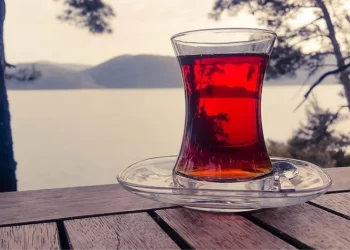 Cayır cayır sıcak çay içerken iki kez düşünün! Riski büyük