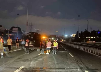 Küçükçekmece Basın Ekspres Yolunda Ardışık Kazalar