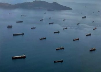 Kuraklık nedeniyle 200 gemi Panama Kanalı’nda mahsur! Krizin küresel ekonomiye 2 önemli etkisi olacak