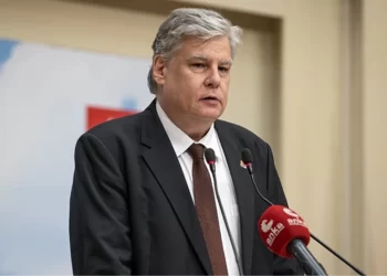 CHP Genel Başkan Adayı Örsan Öymen’den tepki çekecek imam hatip vaadi: Kapatılması gerektiğini düşünüyoruz