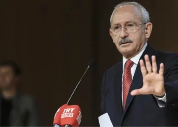 Kılıçdaroğlu’nun işi epey zor! Ünal Karahasan da CHP genel başkanlığına aday olduğunu açıkladı