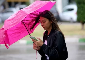 Meteoroloji’den 3 bölge için uyarı! Hem sağanak hem fırtına geliyor