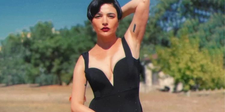 Bomba iddia! Gonca Vuslateri, 7 aydır birlikte yaşadığı sevgilisinden 2 buçuk aylık hamile