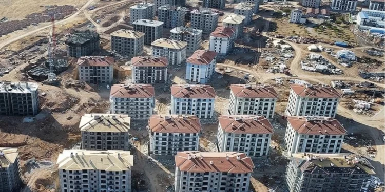 Deprem bölgesinde Yerinde Dönüşüm Kampanyası’nda hibe ve kredi miktarı artırıldı