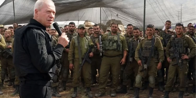 İsrail Savunma Bakanı Gallant’tan abluka altındaki Gazze’ye “3 aşamalı hamle” planı