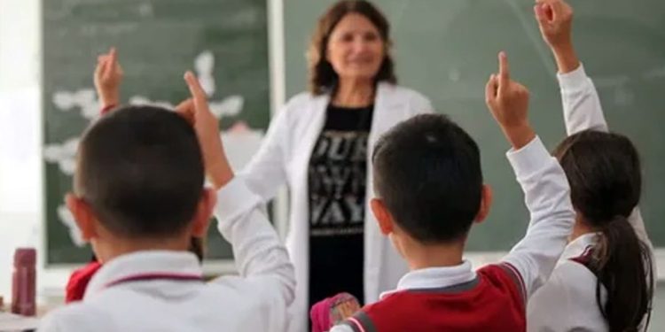 MEB’den yeni düzenlemeler! Sınıf geçme puanı yükseltildi