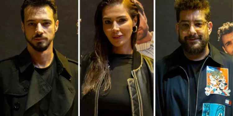 Oyuncu Hakan Kurtaş’ın tek kişilik oyunu sergilendi, ünlü isimler geceye akın etti