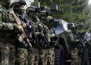 Sırbistan, Kosova sınırındaki asker sayısını düşürdü