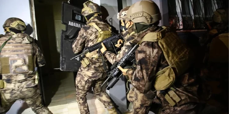 Son Dakika! PKK terör örgütüne yönelik “Uyuyan Hücre” operasyonunda 90 şüpheli gözaltına alındı