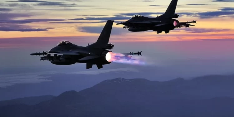 Son Dakika: Suriye’nin kuzeyine yeni hava harekatı! Terör örgütüne ait 30 hedef imha edildi, çok sayıda terörist öldürüldü